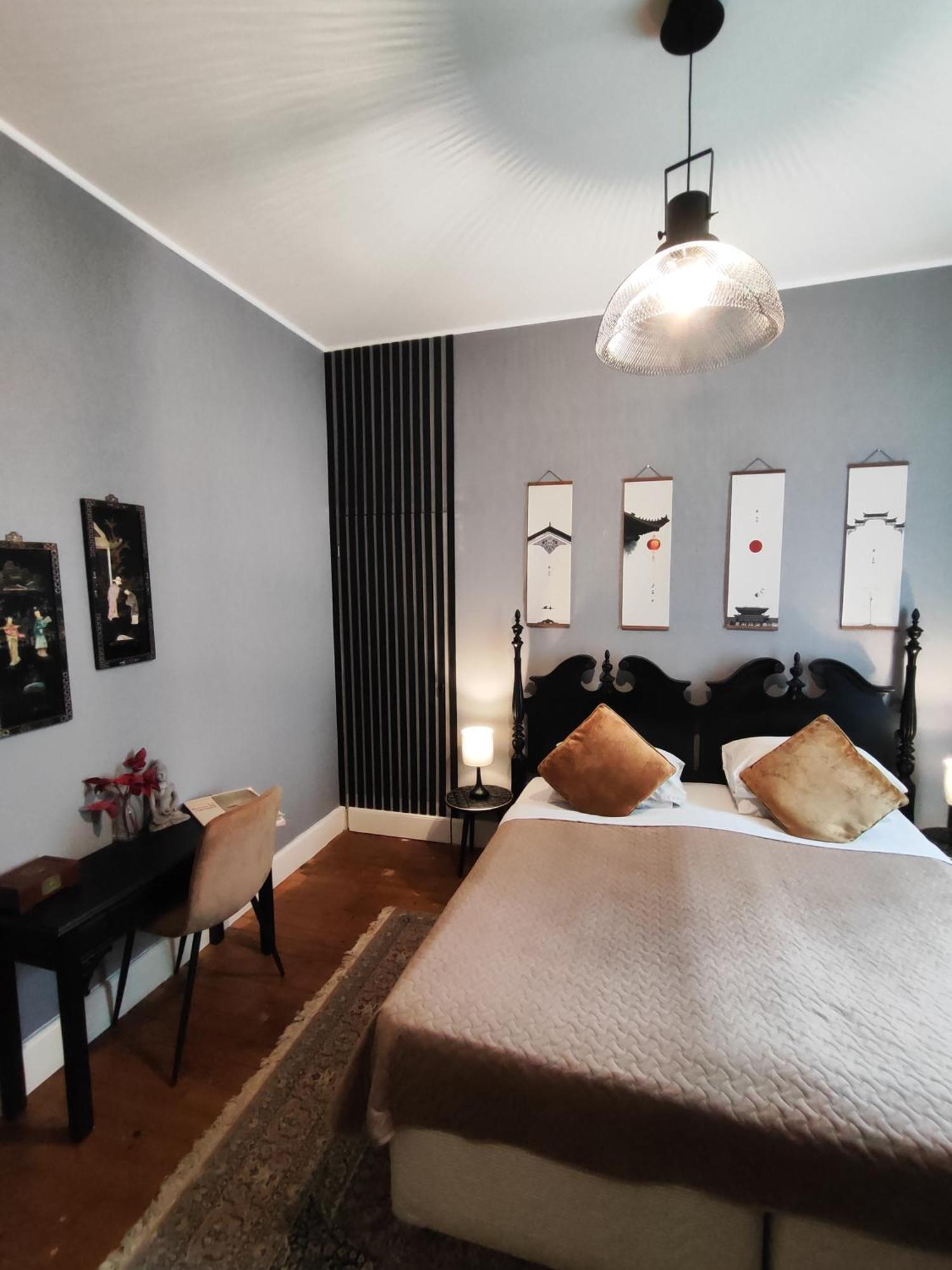 L'Entree Chambres D'Hotes Bar & Restaurant Castillonnès Exteriör bild